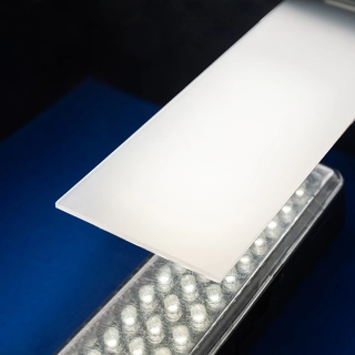 PC/ Polycarbonaat Massieve Plaat - Translucent Opal LED