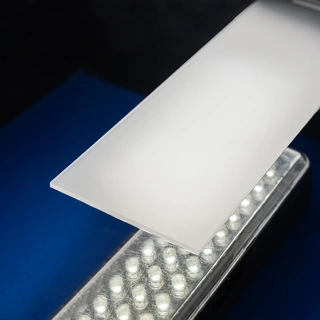 PC/ Polycarbonaat Massieve Plaat - Translucent Opal